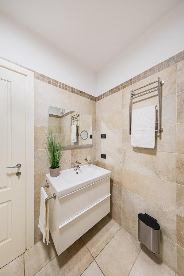 Poggio Al Sole 6 Apartment By Wonderful Italy Toscolano Maderno Exterior photo