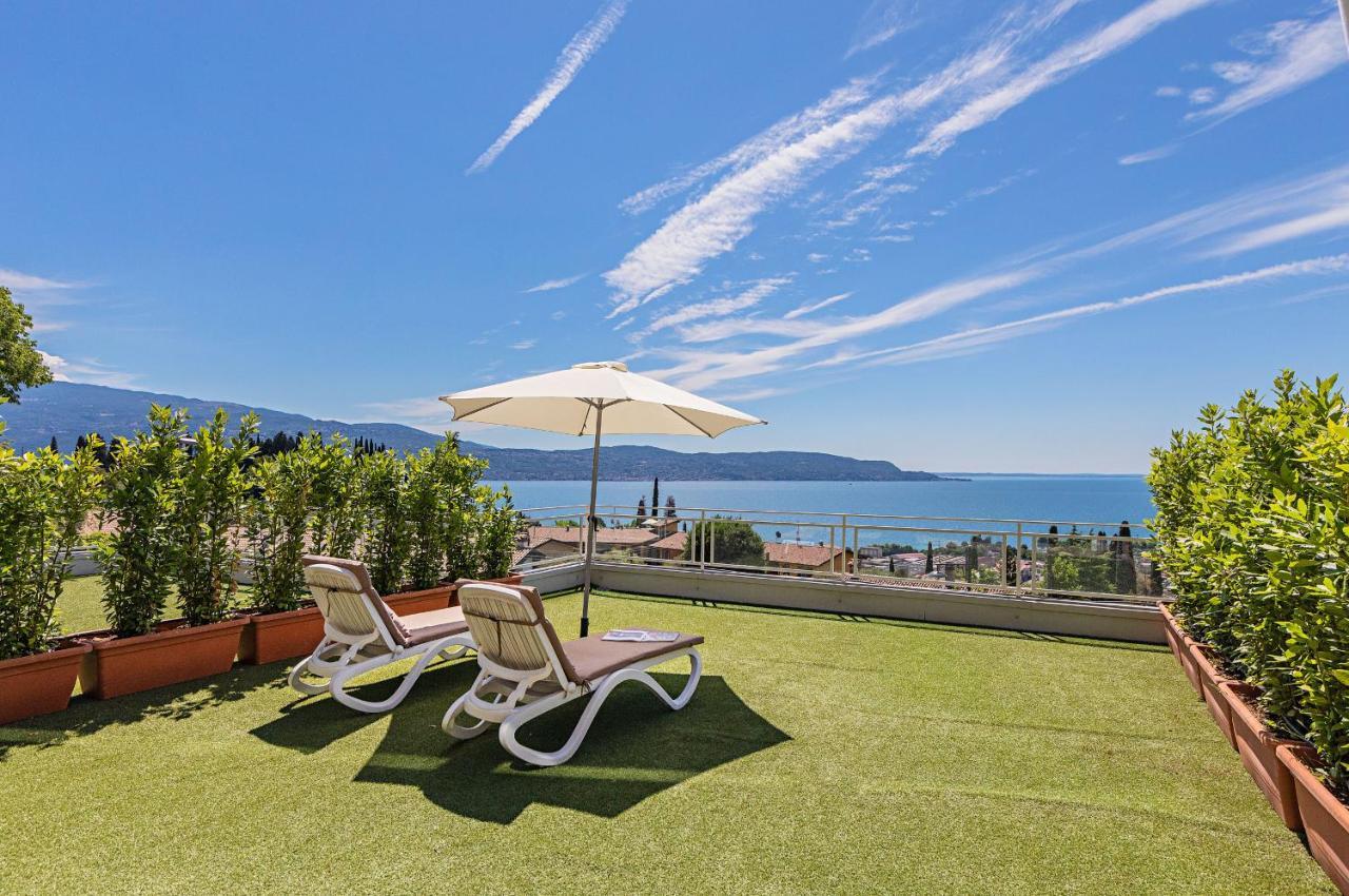Poggio Al Sole 6 Apartment By Wonderful Italy Toscolano Maderno Exterior photo