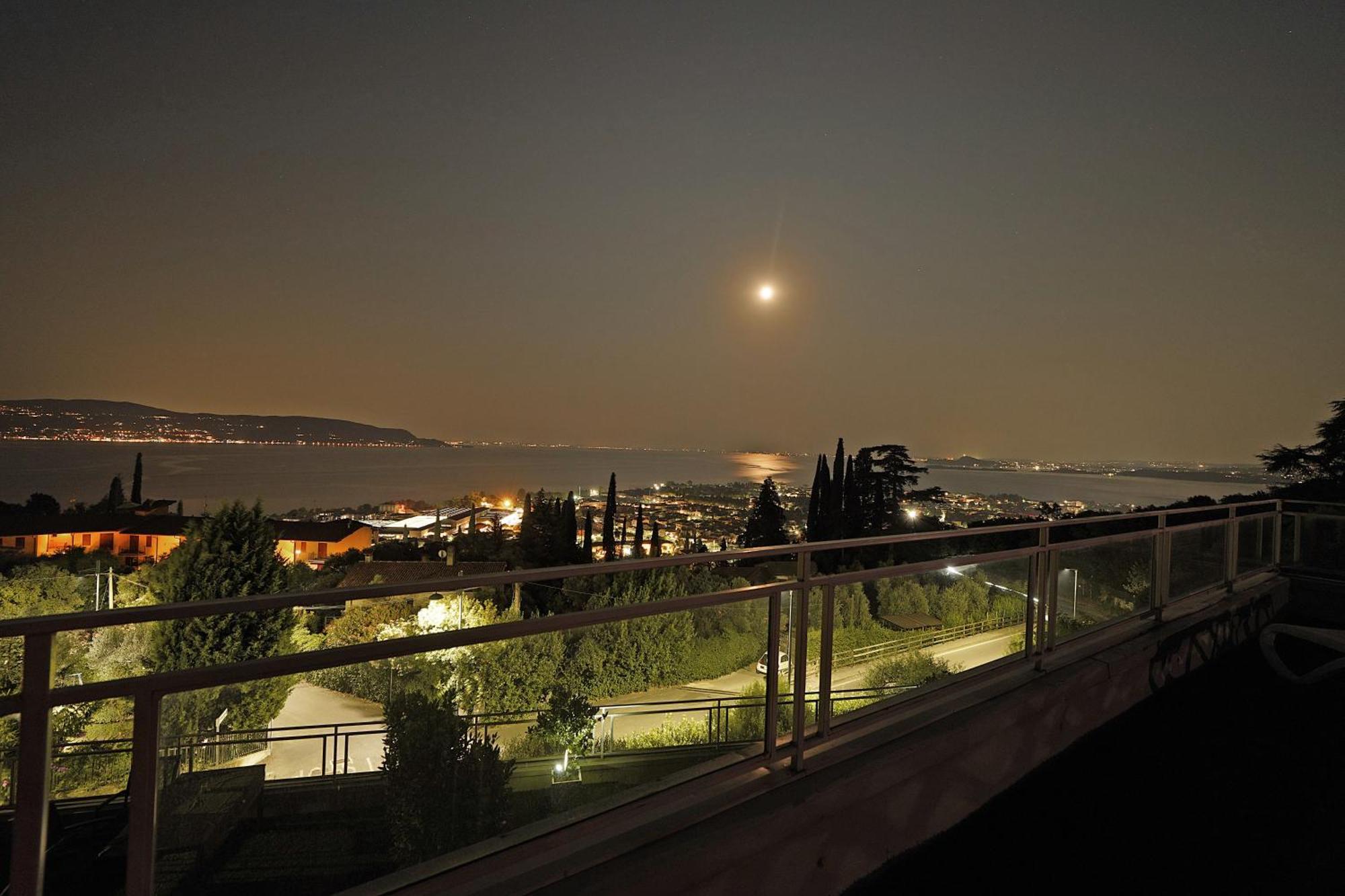 Poggio Al Sole 6 Apartment By Wonderful Italy Toscolano Maderno Exterior photo